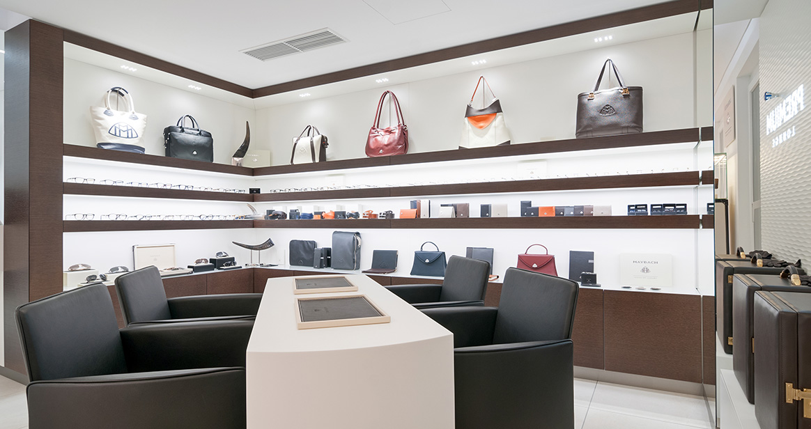 Plessin Premium Shop-Möbel